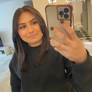 Meet your Posher, Sara